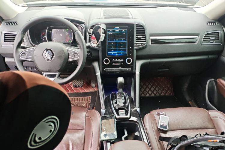 Used Renault Koleos 2017 2.5L Four-Wheel Drive Ultimate Edition Center Console