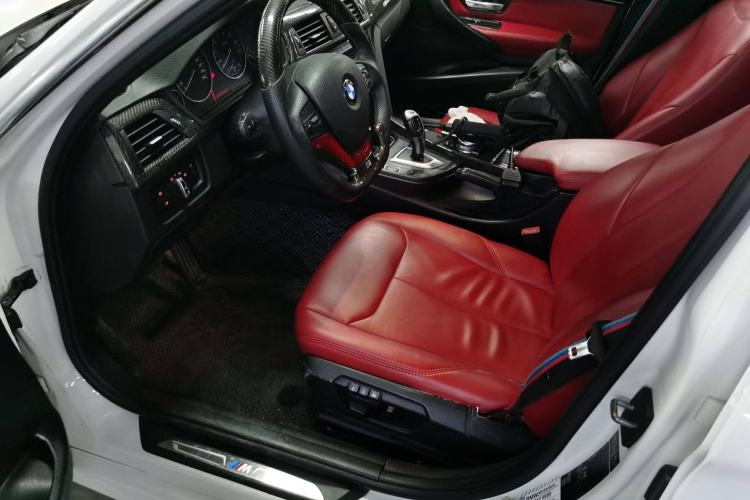 Used BMW 3 Series 2015 316Li Fashion Model
