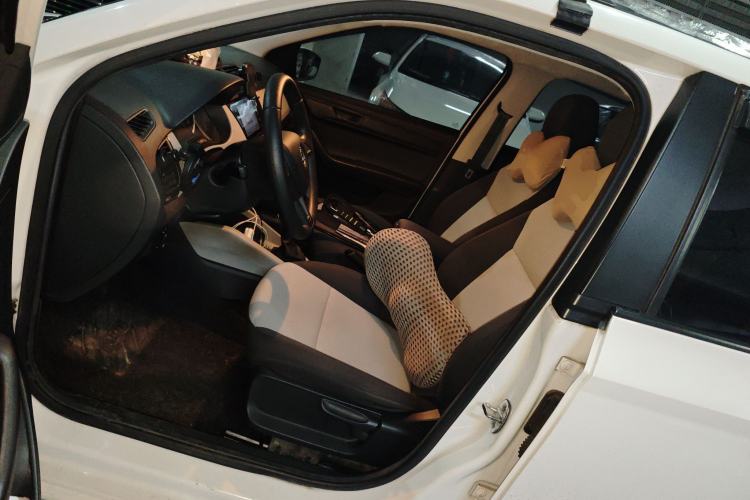 Used Skoda Fabia 2017 1.4L Automatic Car Enjoy Edition Driver Seat