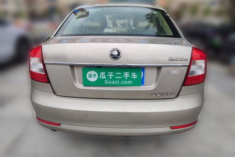 Used Skoda Octavia 2013 1.6L Automatic Yijun Edition Rear