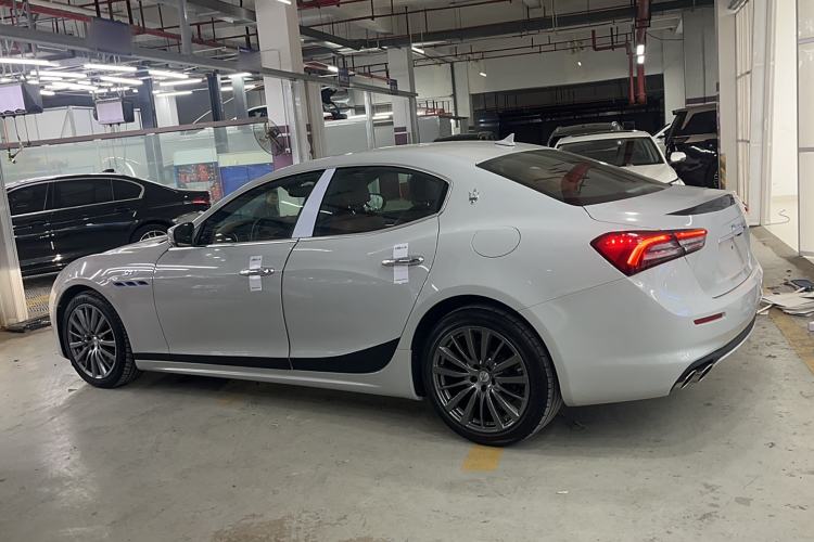 Used Maserati Ghibli 2022 2.0T GT Sharp Edition