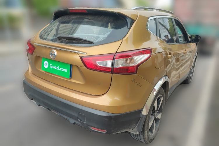 Used Nissan Qashqai 2016 2.0L CVT Leading Edition Rear Right 45 Deg