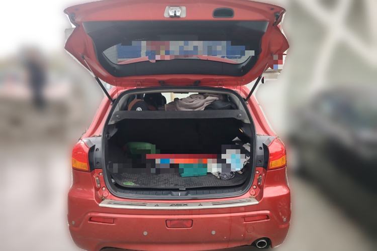 Used Mitsubishi ASX 2011 2.0 Front-Wheel-Drive Xuan Dong Edition
