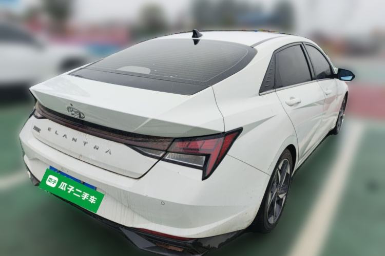 Used Hyundai Elantra 2022 1.5L CVT LUX Prestige Edition
