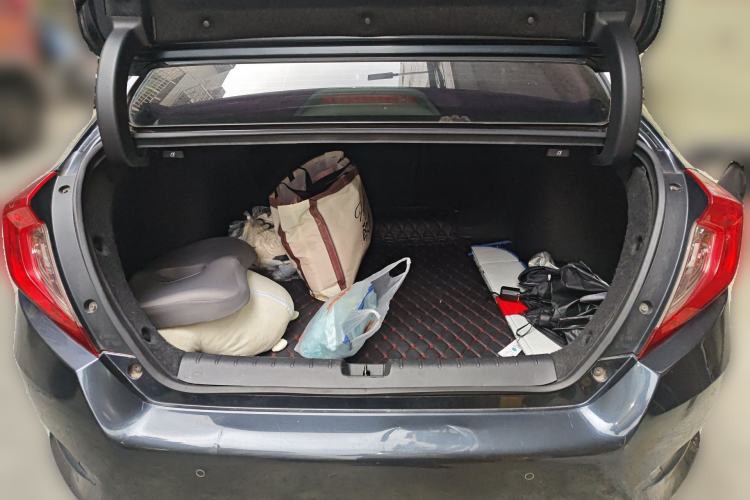 Used Honda Civic 2016 220TURBO CVT Luxury Edition
