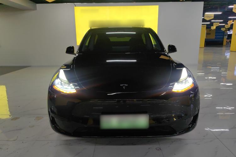 Used Tesla Model Y 2023 Rear-Wheel-Drive Version