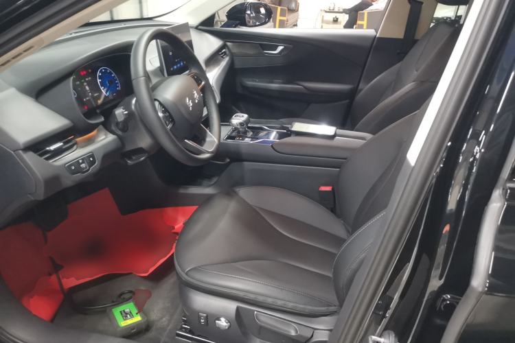 Used Hongqi E-QM5 2021 Charging Version Flagship Edition Left Front Seat