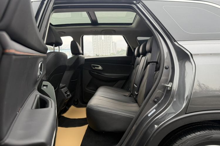 Used Oshan X7 PLUS 2022 1.5T Blue Whale Edition Automatic ZhiZun Model