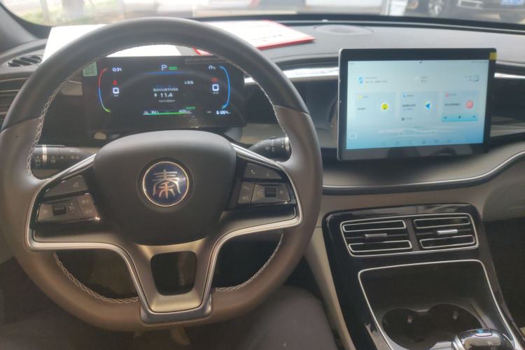 Used BYD Qin PLUS 2023 Champion Edition EV 510KM Leading Model
