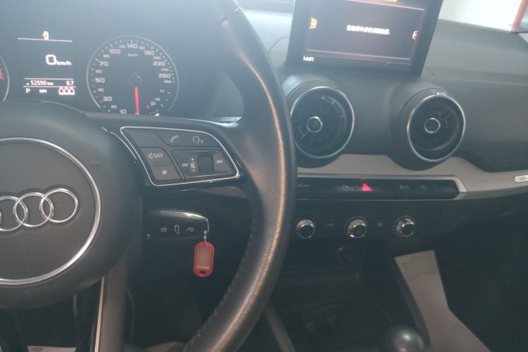 Used Audi Q2L 2021 35 TFSI Progressive Dynamic Edition
