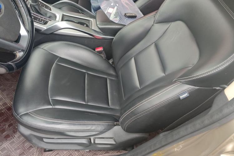 Used Geely Auto Emgrand X7 Sport 2016 1.8TD Automatic ZhiShang Model Left Front Seat