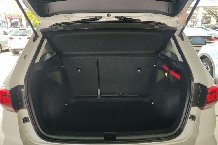 Used Volkswagen Tharu 2021 280TSI Two-Wheel Drive Comfort Edition Trunk