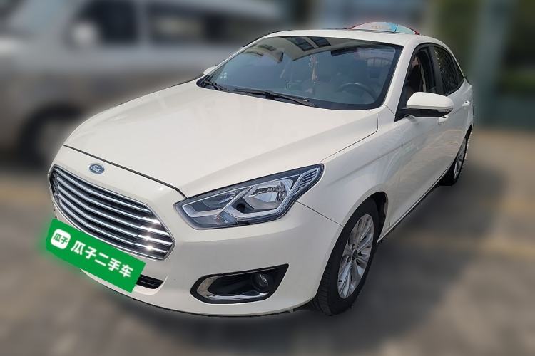 Used Ford Escort 2015 1.5L Manual Fashion Edition