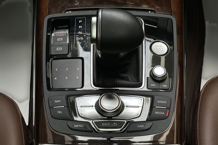 Used Audi A6L 2014 30 FSI Luxury Model Interior 5