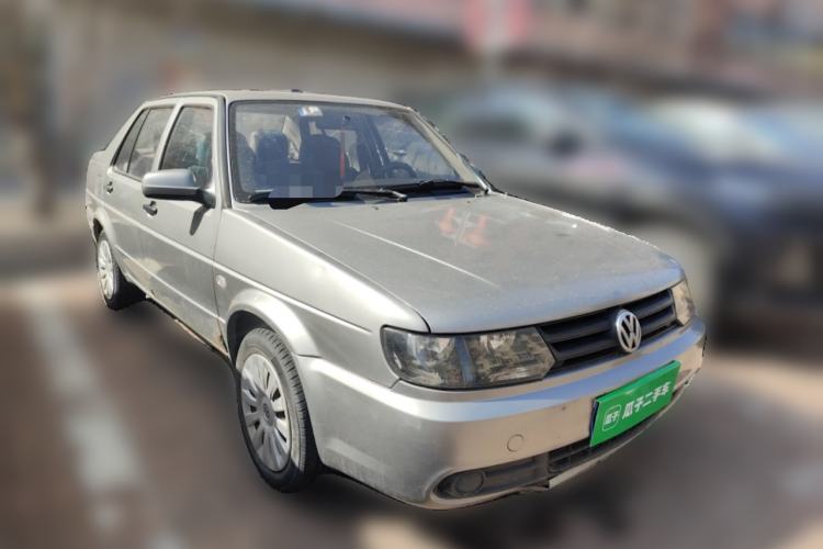 Used Volkswagen Jetta 2010 1.6L Partner Front Right 45 Deg