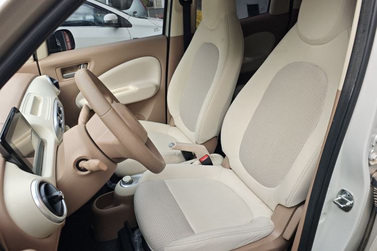 Used Wuling Hongguang MINIEV 2025 Four-Door Version Premium Edition Left Front Seat