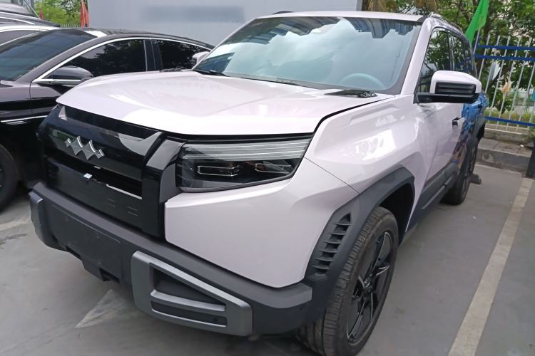 Used Formula Leopard Titanium 3 2025 501 km All-Wheel Drive Intelligent Driving Max Edition