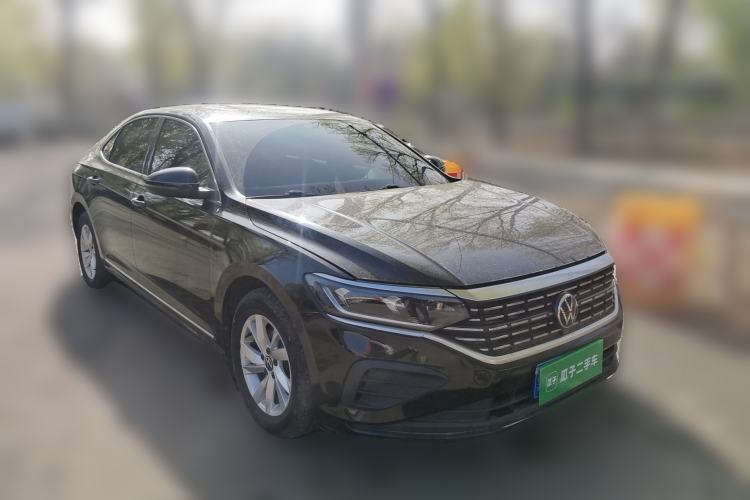 Used Volkswagen Passat 2022 280TSI Business Edition Front Right 45 Deg