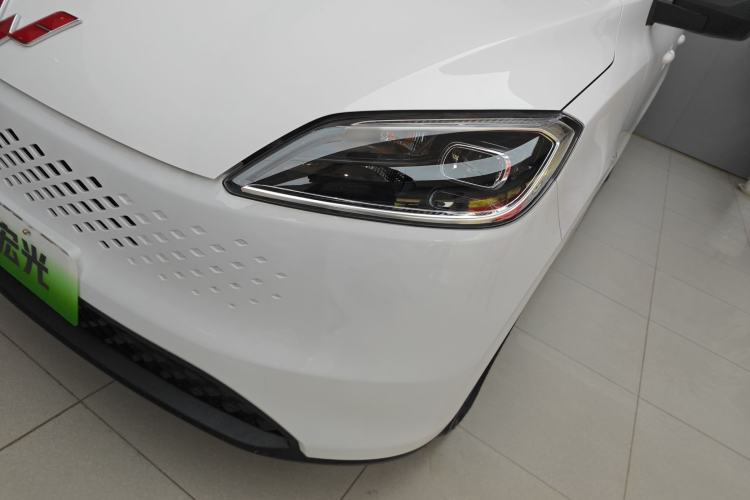 Used Wuling Hongguang New Energy 2025 Extended-Range Hybrid 50KM Comfort Version Left Front Headlight