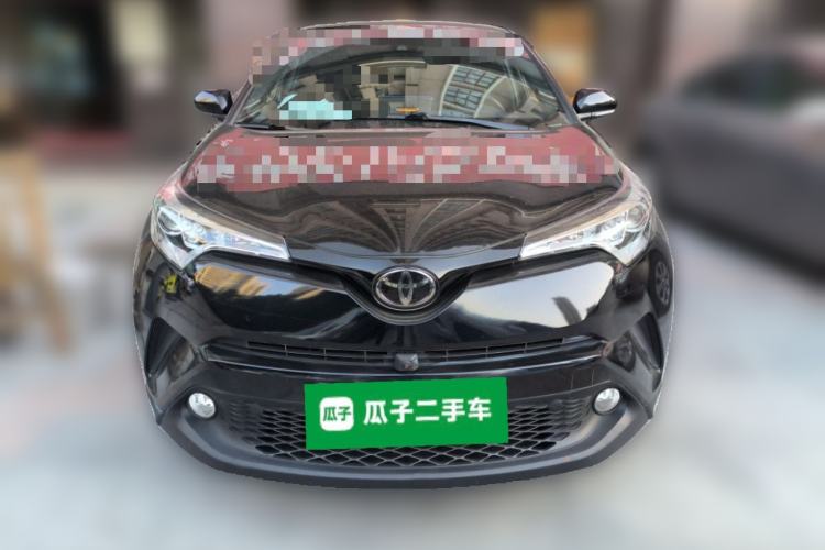 Used Toyota C-HR 2018 2.0L Leading with Sunroof China VI Standard
