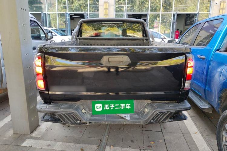 Used JMC DaDao 2023 All-Win 2.3T Diesel Automatic 4x4 Long-Wheelbase Comfort Edition
