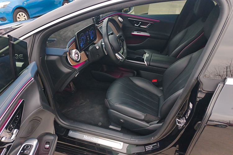 Used Mercedes-Benz EQE 2022 350 Pioneer Edition