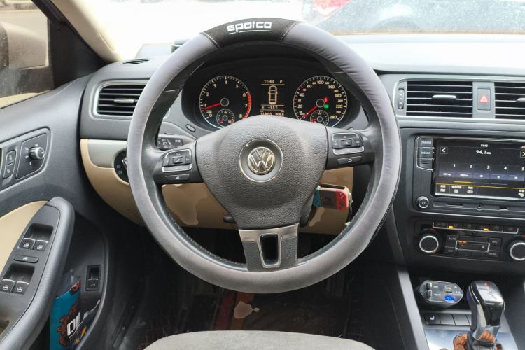 Used Volkswagen Sagitar 2014 1.4TSI Automatic Luxury Model
