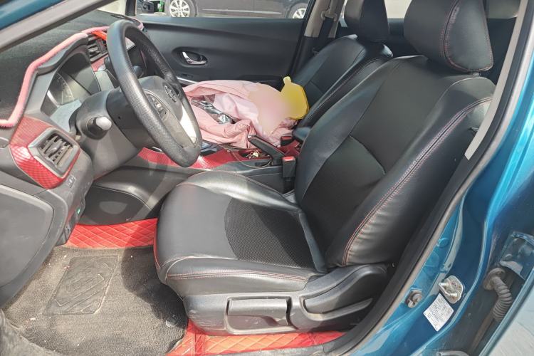 Used Nissan Lannia 2016 1.6L CVT Cool Edition
