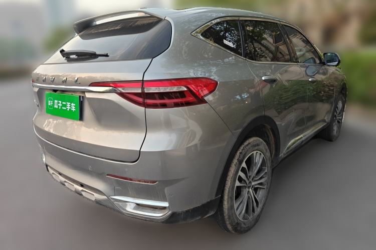 Used Haval F7 2021 2.0T Two-Wheel Drive i-Van Rear Right 45 Deg