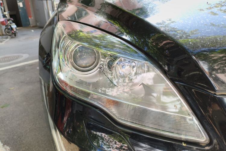 Used Mercedes-Benz R-Class 2011 R 350 L 4MATIC Right Front Headlight