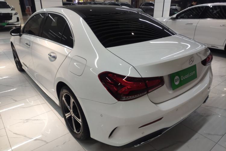 Used Mercedes-Benz A-Class 2022 Revised Version A 200 L Sport Sedan Fashionable Style