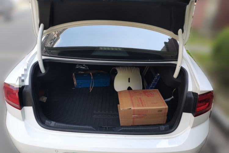 Used Volkswagen Lamando 2017 280TSI DSG Luxury Edition
