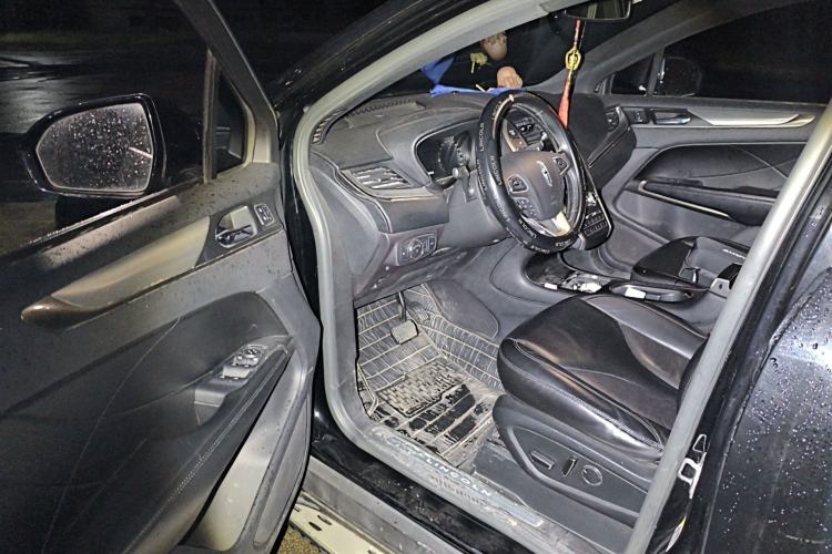 Used Lincoln MKC 2014 2.0T Two-Wheel Drive Deluxe Edition Driver Seat