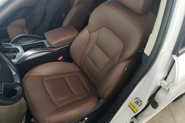 Used Geely Auto Emgrand X7 Sport 2016 1.8TD Automatic ZhiZun Version Left Front Seat