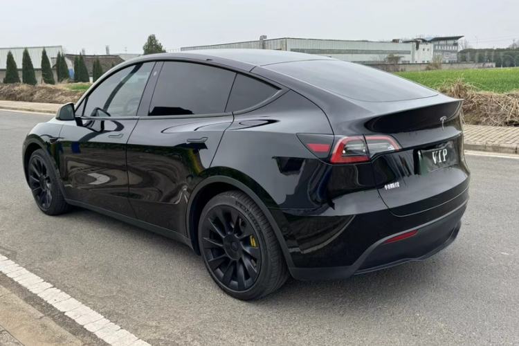 Used Tesla Model Y 2022 Rear-Wheel-Drive Version
