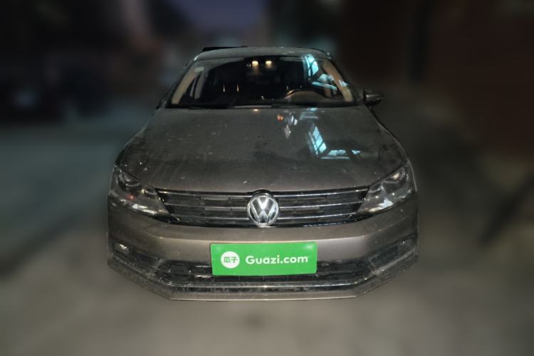 Used Volkswagen Sagitar 2017 1.6L Manual Comfort Model
