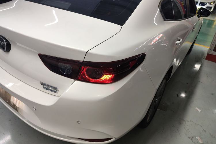 Used Mazda 3 Axela 2021 2.0L Automatic Zhiya Edition Exterior 2