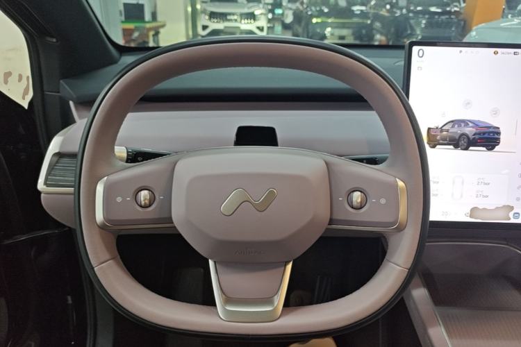 Used ONVO L60 2025 Model—60 kWh Rear-Wheel-Drive Version