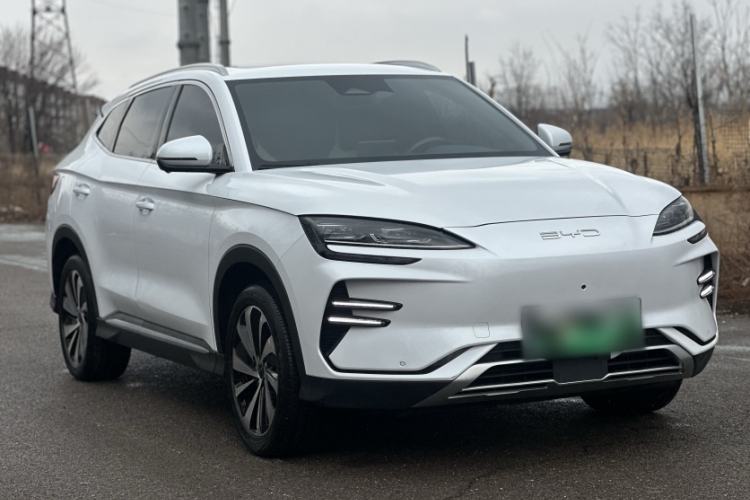 Used BYD Song PLUS New Energy 2023 Champion Edition EV 520KM Flagship Model