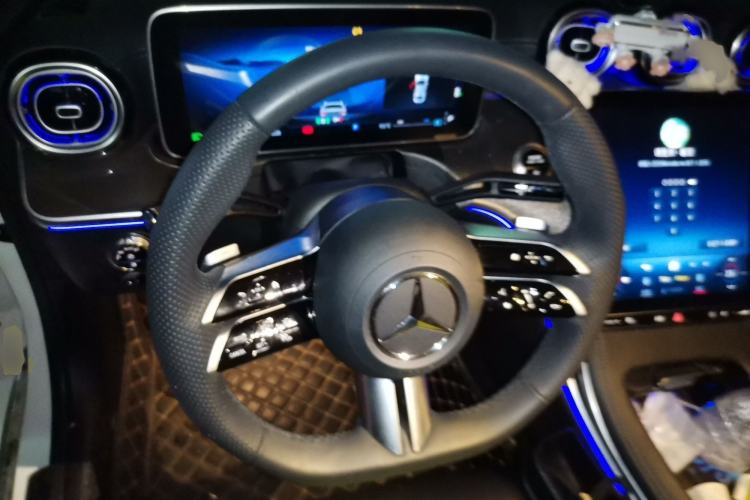 Used Mercedes-Benz C-Class 2024 Facelift C 260 L Night Edition Sport Version
