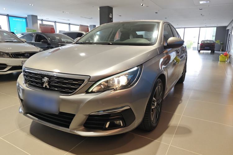 Used Peugeot 308 2016 1.6L Automatic Luxury Edition Exterior 1