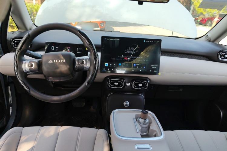 Used AION UT 2025 330 Starlight Edition
