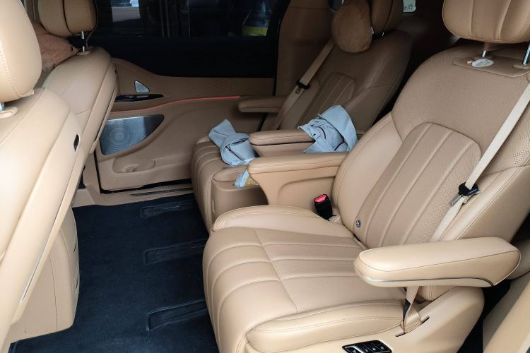 Used VOYAH Dream 2024 PHEV Extended-Range Premium Edition