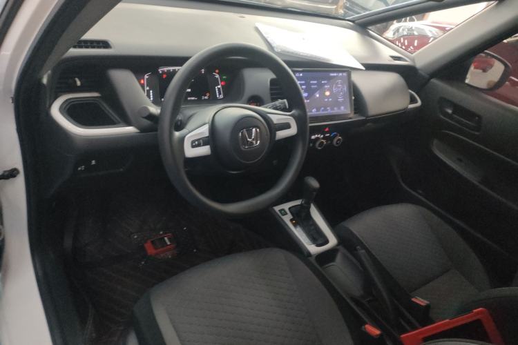 Used Honda Fit 2023 1.5L CVT Trend Edition Center Console