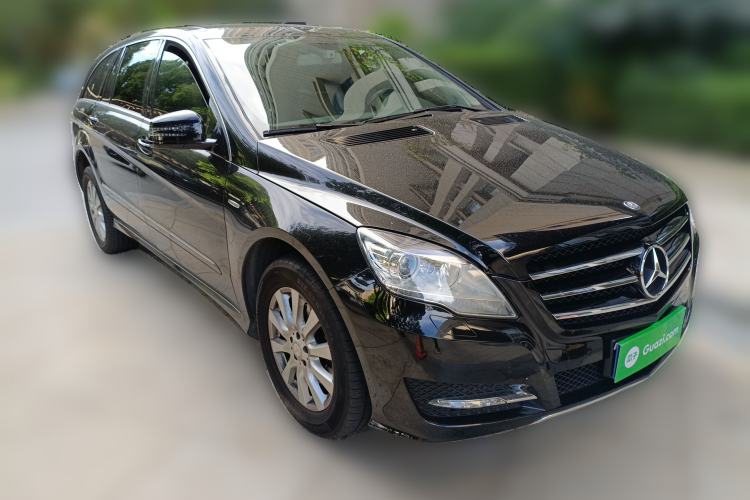 Used Mercedes-Benz R-Class 2017 R 320 4MATIC Business Edition Prestige Model
