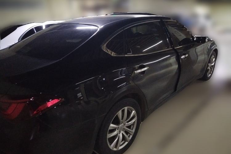 Used Infiniti Q70 2015 Q70L 2.5L Elite Edition Rear Right 45 Deg