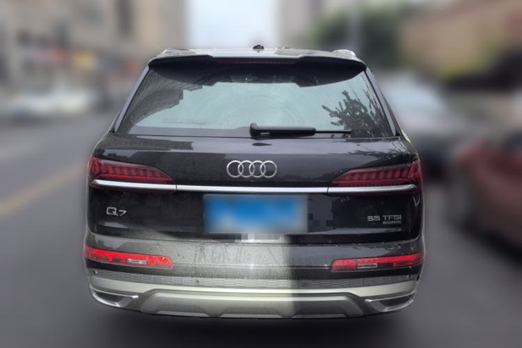 Used Audi Q7 2022 55 TFSI quattro S line Sport model