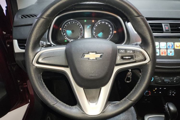 Used Chevrolet Lova RV 2016 1.5L Automatic FunDrive Edition Steering Wheel