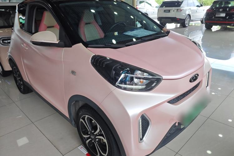 Used Chery New Energy Little Ant 2019 4-Seater Smart Edition 35 kWh Front Right 45 Deg
