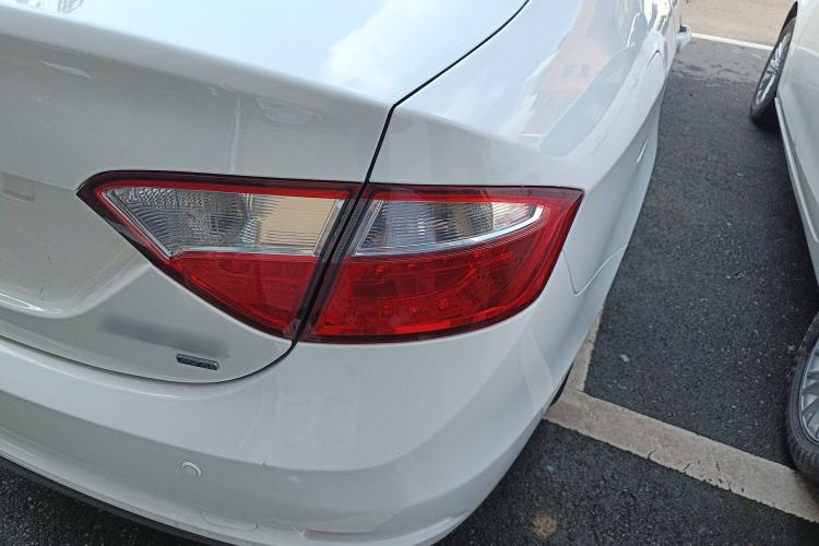 Used Chery Arrizo 7 2015 1.6L CVT ZhiShang Edition